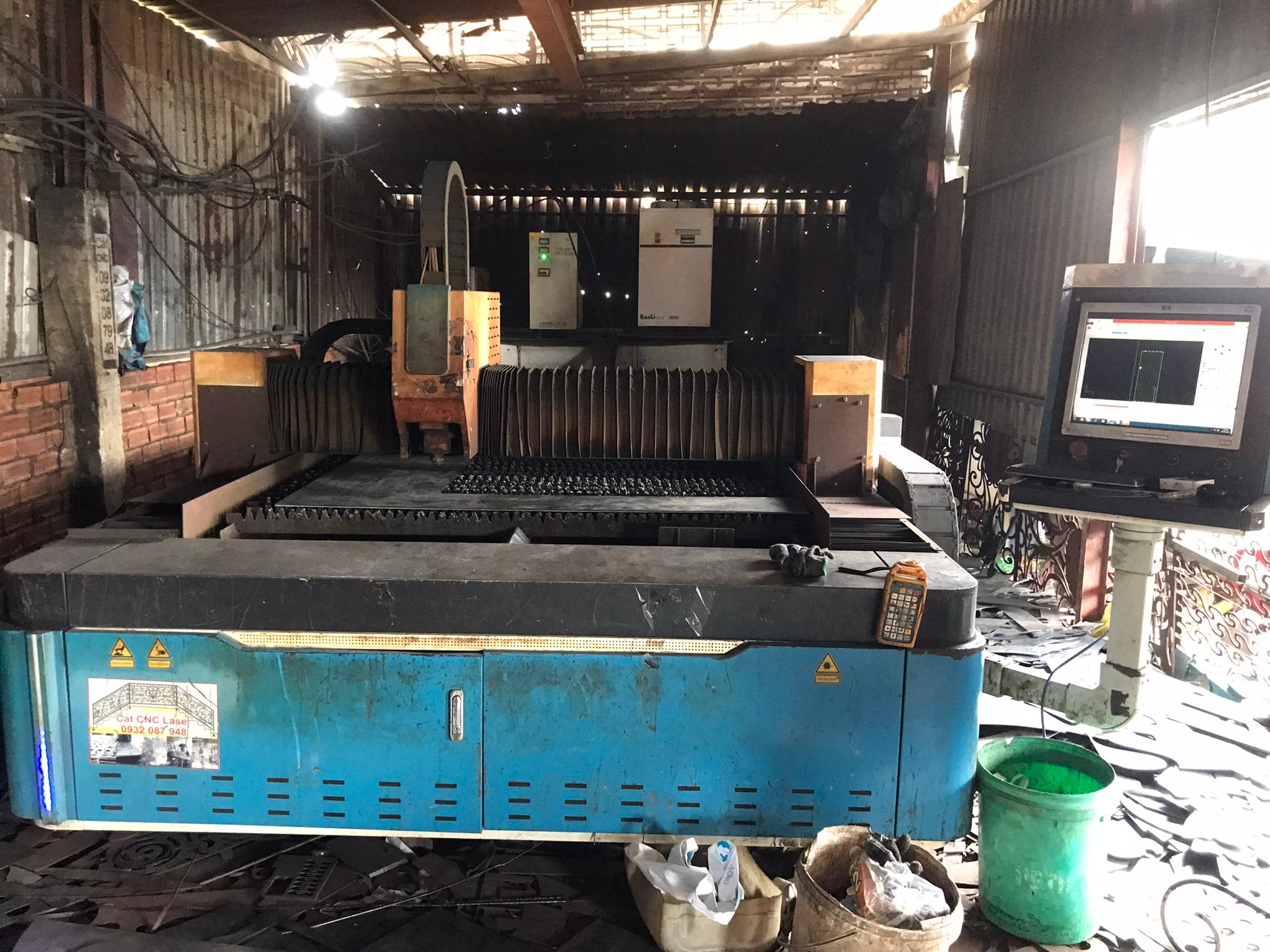 Lazer cutting machine
